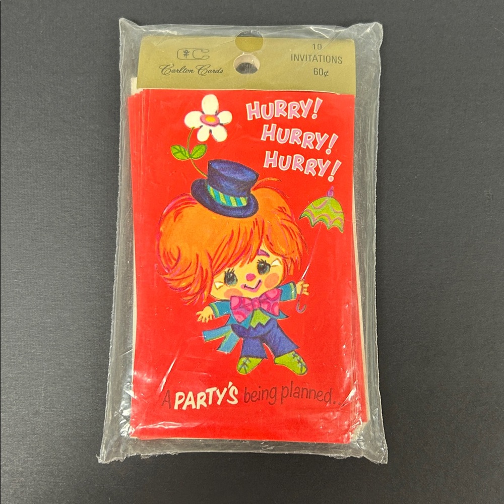 Vintage 1974 Carlton Cards sealed 10 “Hurry Hurry Hurry“ party invitations